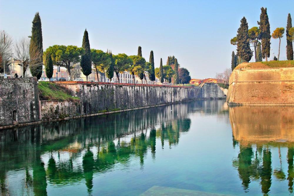 Sk Home Peschiera del Garda Buitenkant foto